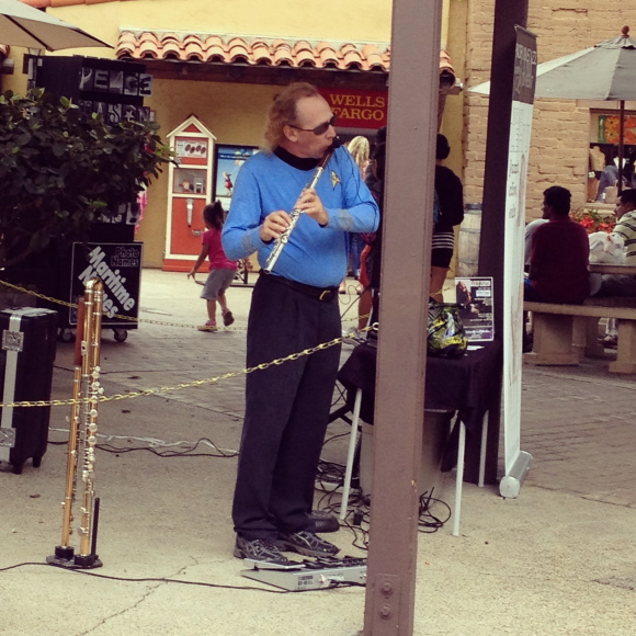 Star Trek flute player