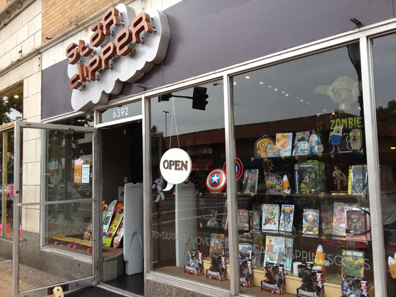 Star Clipper Comics store